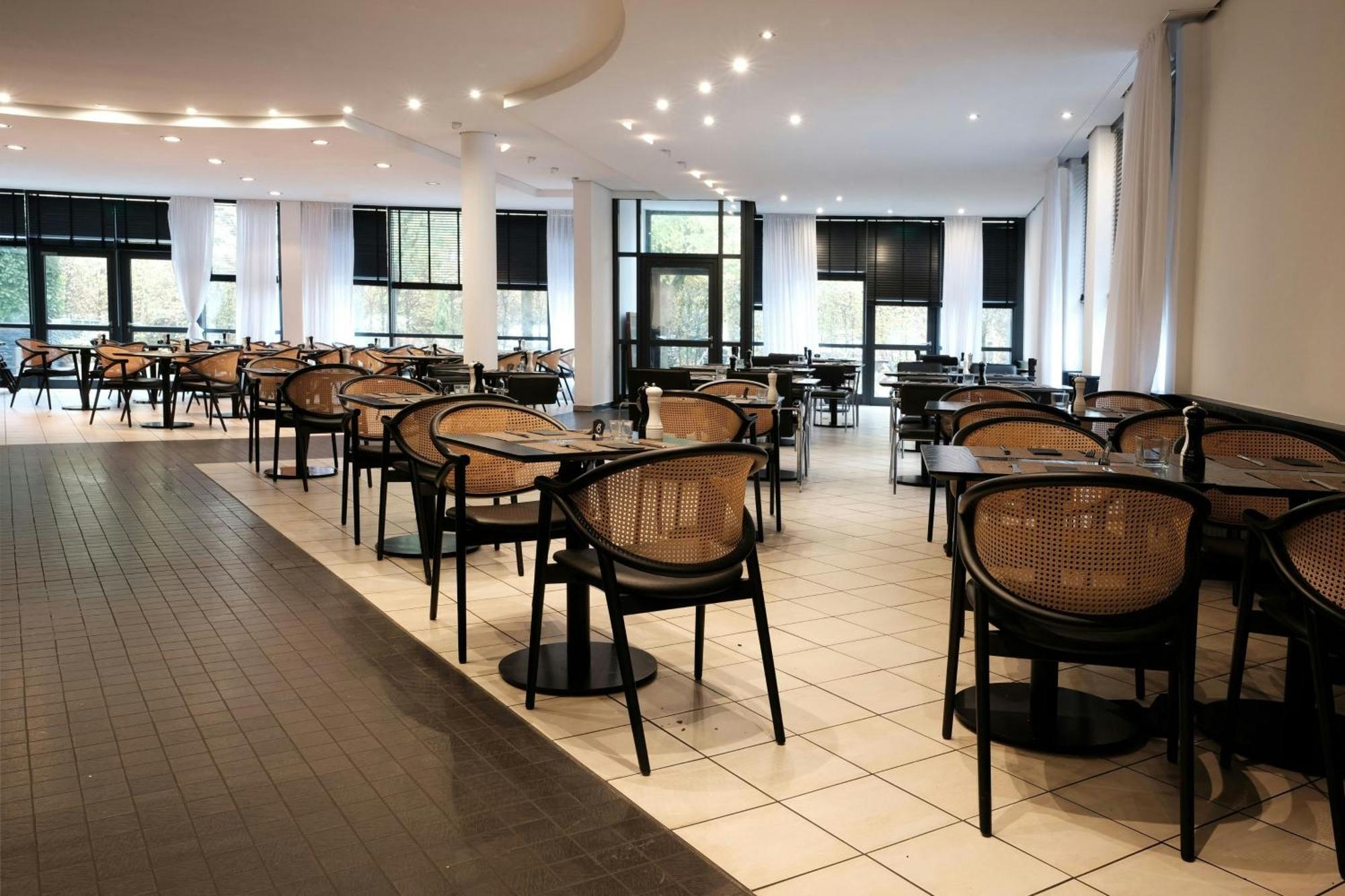 Four Ratingen Dusseldorf Airport Otel Dış mekan fotoğraf