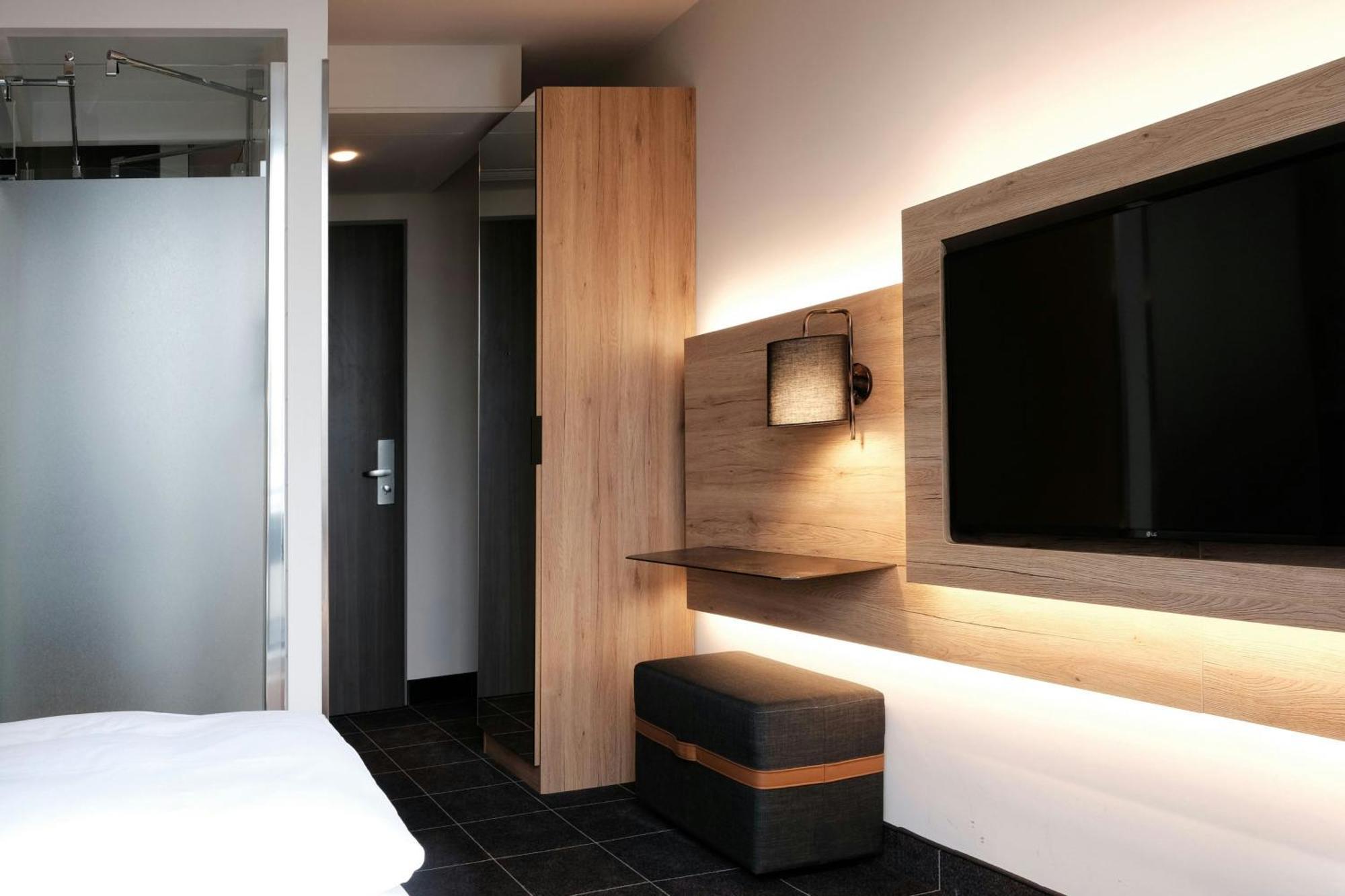 Four Ratingen Dusseldorf Airport Otel Dış mekan fotoğraf